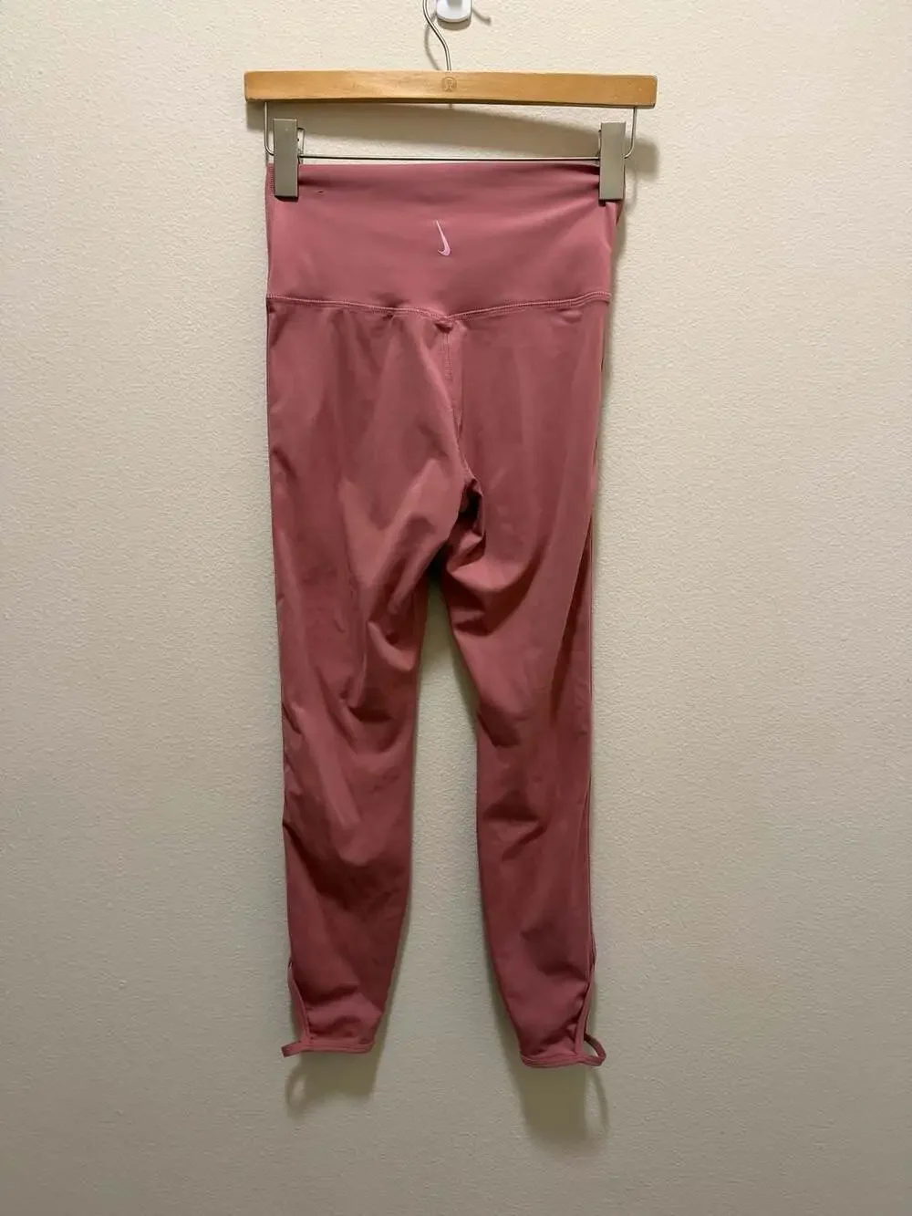 Nike Yoga Luxe Infinalon 7/8 Leggings Pink Size S DJ0801-614